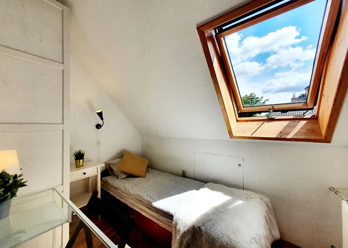 民宿 Pokoje W Dolnym Sopocie Ii 索波特